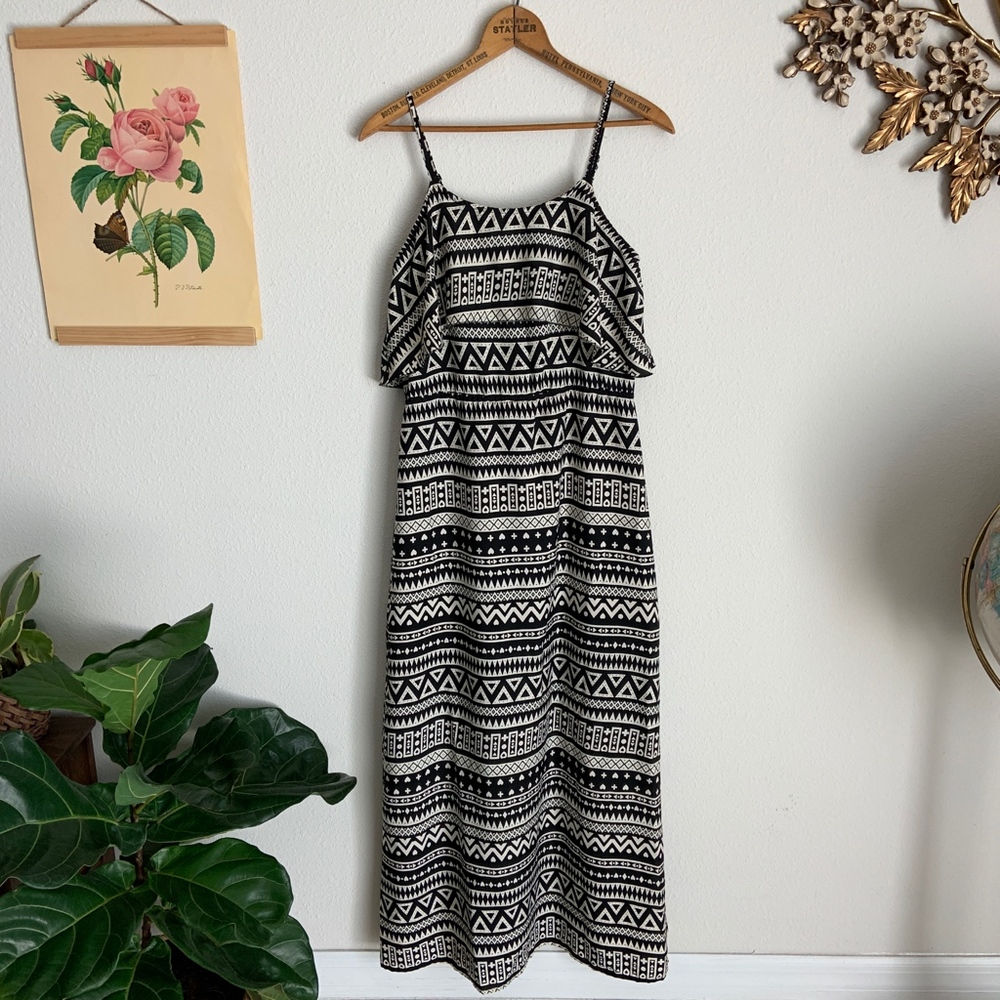 Ruffle Top Summer Maxi Dress - Picture 6 of 8